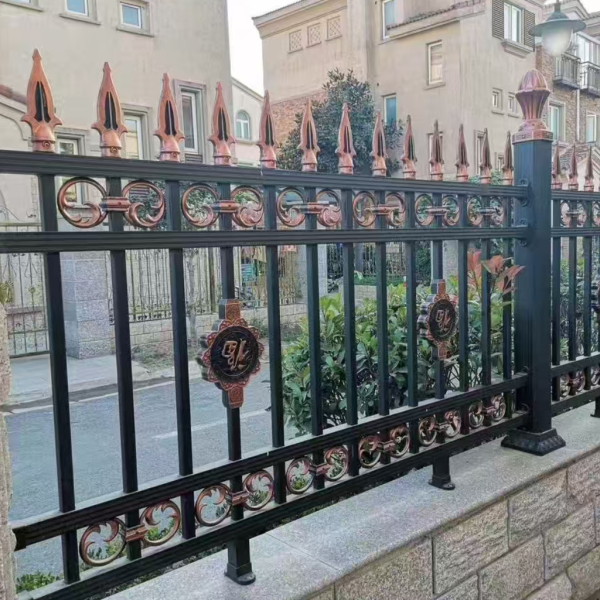 4 Aluminum Alloy-Material Courtyard Railing